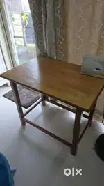 Computer table for sell