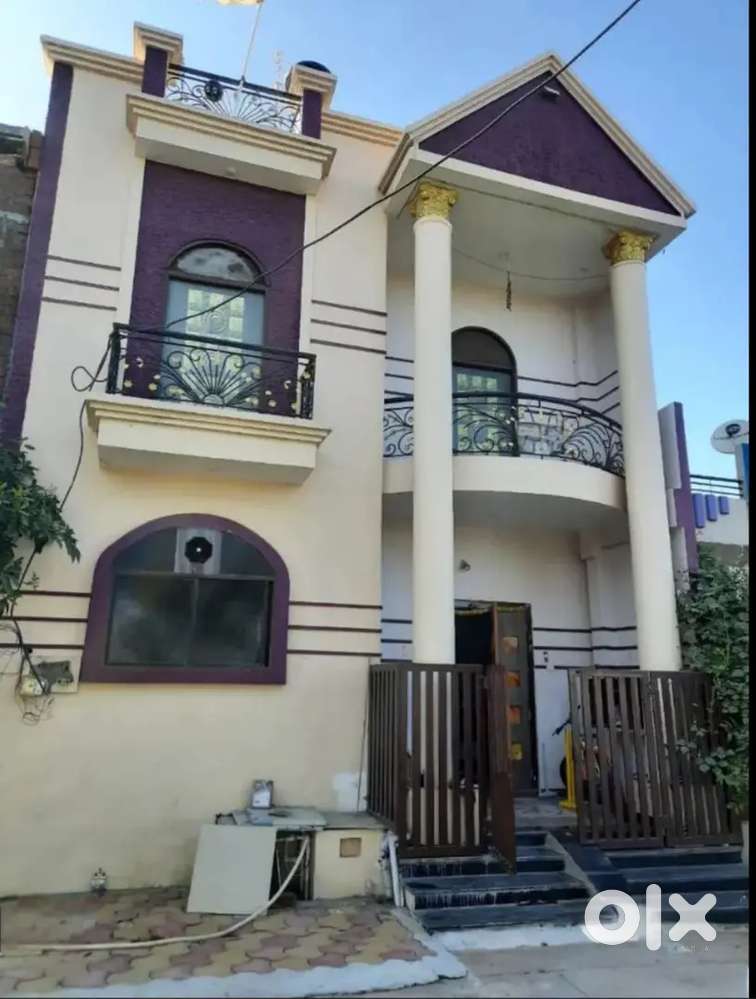 House Sale near sabujnagar