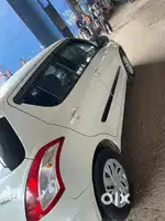 Maruti Suzuki Swift 2016 CNG & Hybrids 110000 Km Driven