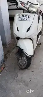 Activa scooty  ok ha