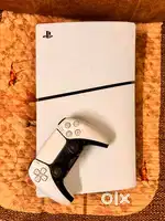PS5 Slim 1Tb Digital Edition 4month old