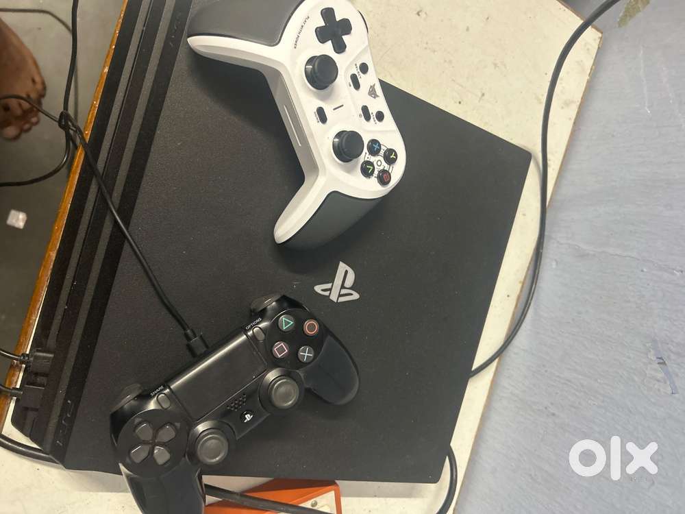 Ps 4 pro  Sony PlayStation 4pro  Storage 1Tb
