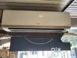 Hitachi ac,inverter ac, 1.5 tan, 1year used