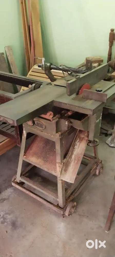 Carpentry Plaining Machine