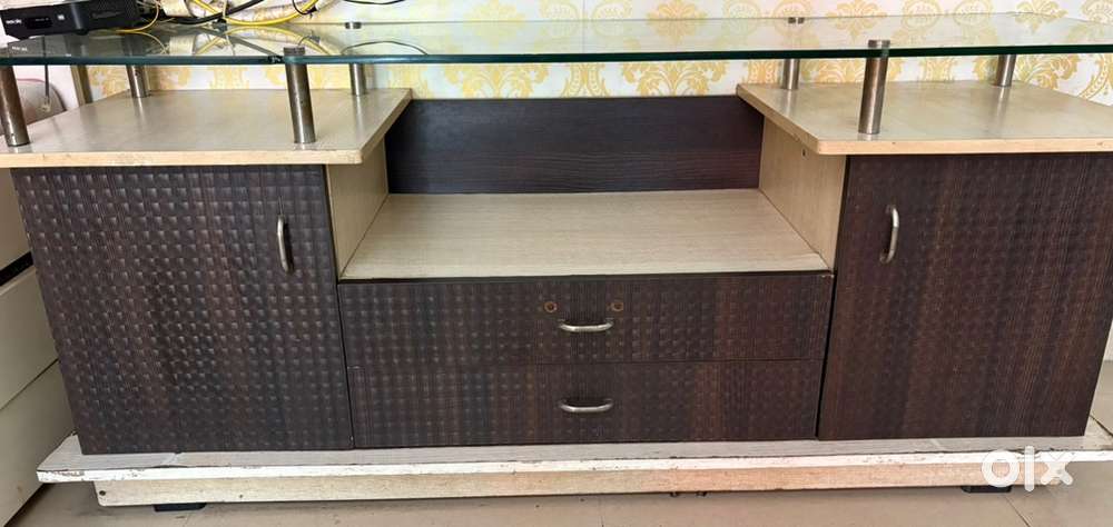 TV unit with storage