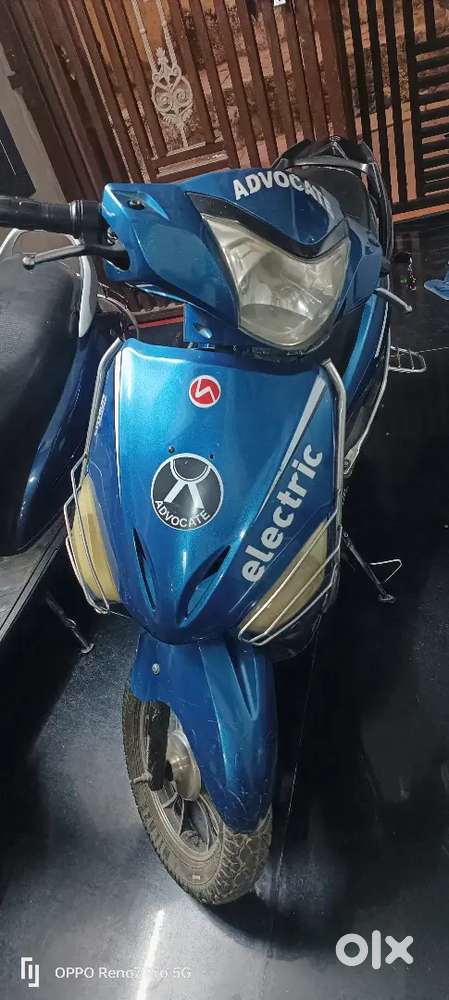 Well maintain and single hand