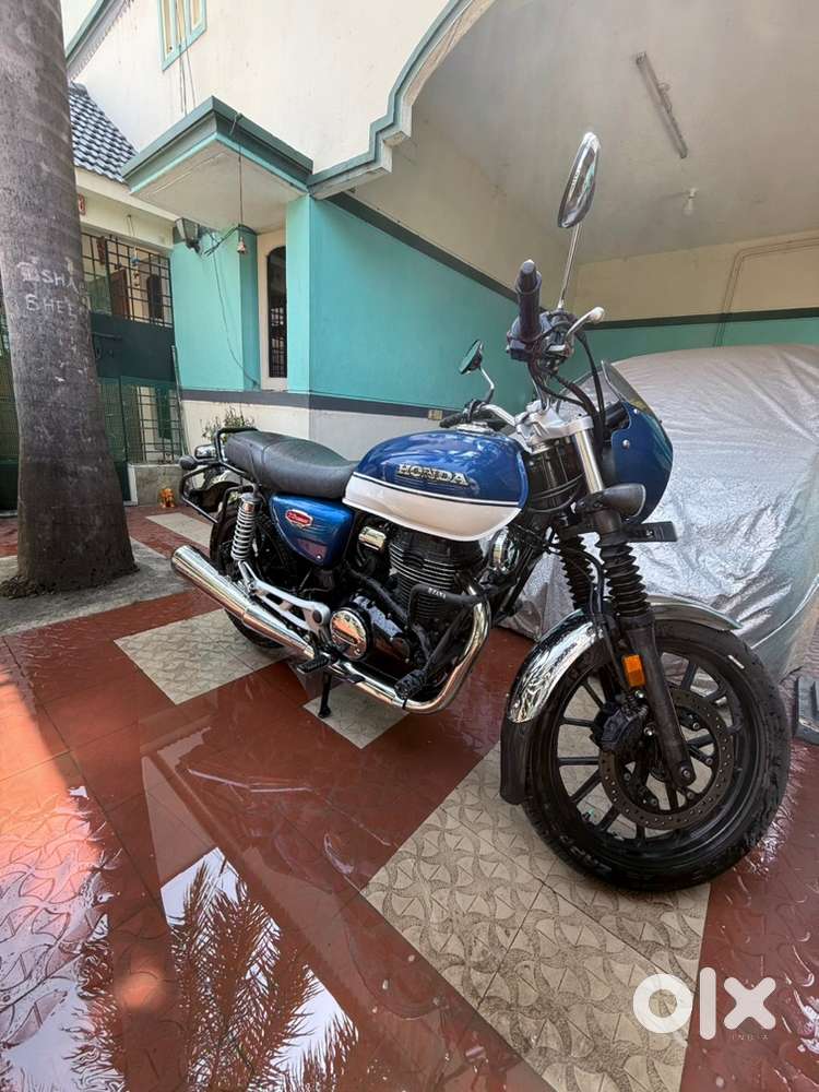 Good condition less driven Honda Highness cb350