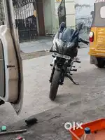 Pulsar 220 DTSI