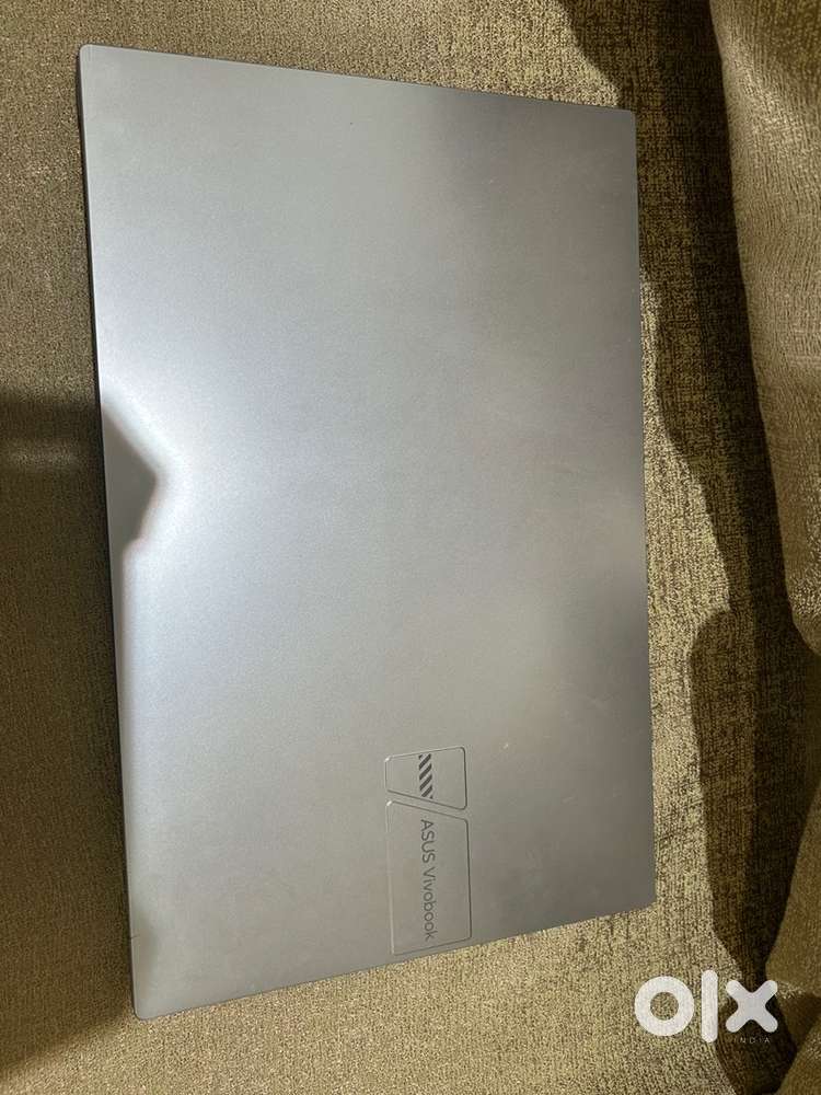 Asus VivoBook Laptop – Excellent Condition, Used &lt; 8 Months
