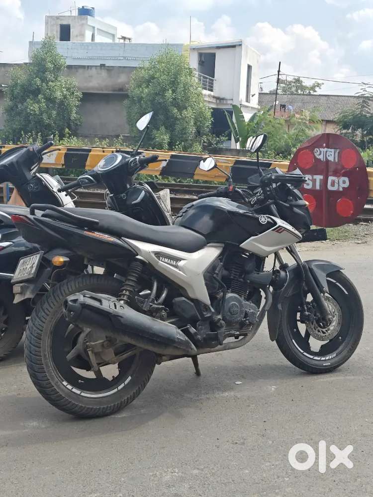 Yamaha Szr 150