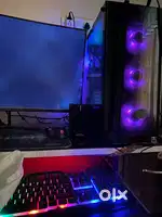 GAMING PC WITH FULL RGB