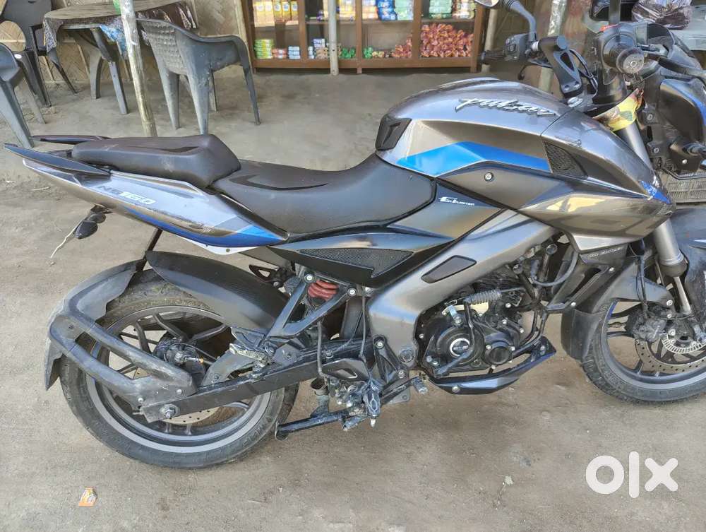 BAJAJ PULSAR NS160