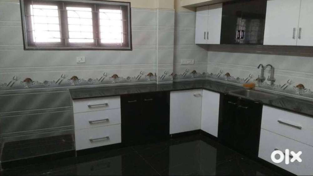 3BHK House for rent in Tennur, Trichy(No CAR PARK & NO LIFT)