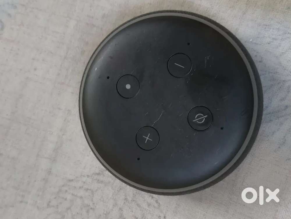 Alexa echo dot 3th generation in mint condition