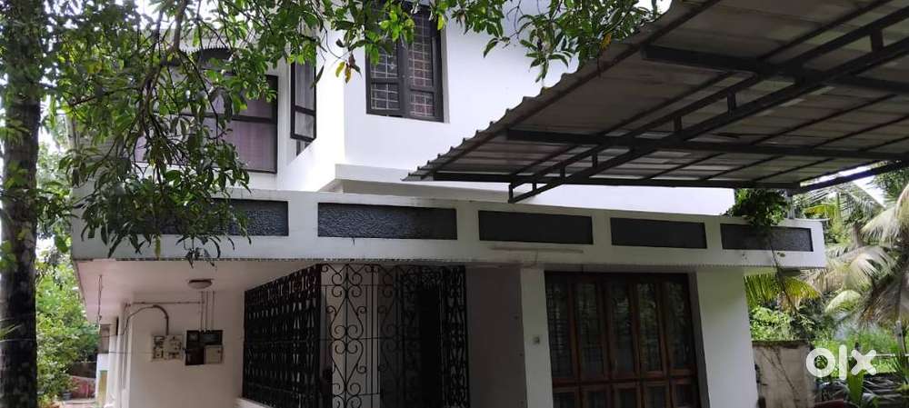 HOUSE FOR RENT