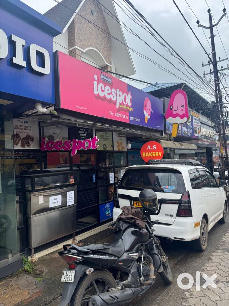 Shop for sale ice cream parlour and bakery