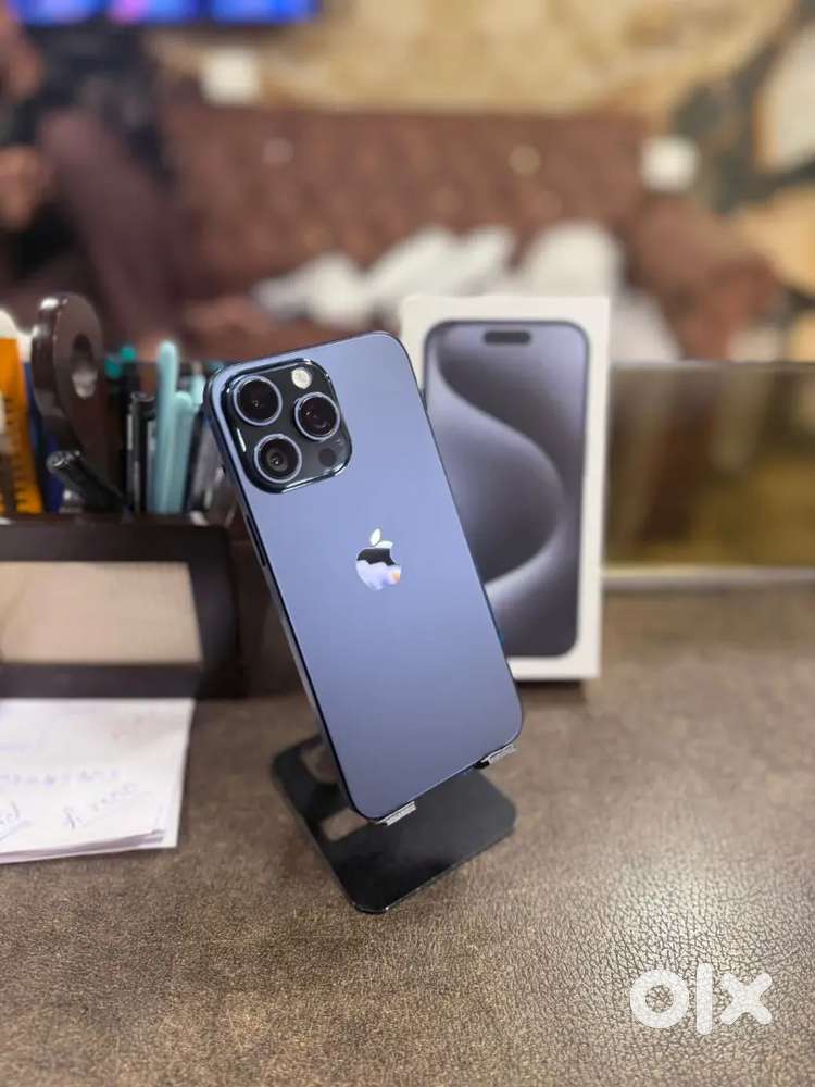 Iphone 15 pro max it's Refurbished battery also 100% health