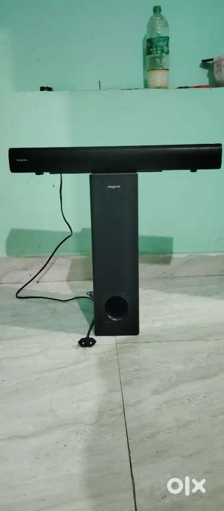 Creative sound bar