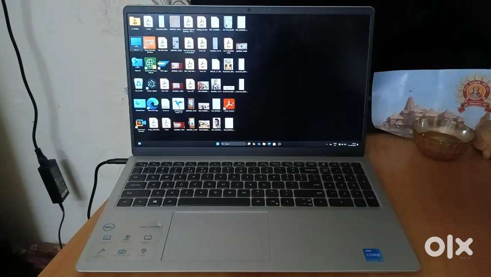 Dell Laptop i3 processor