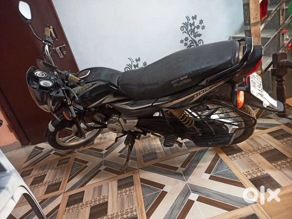 Self start Platina bike in good condition