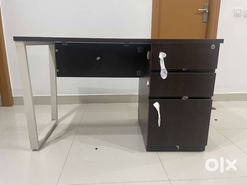 Study cum Computer Table