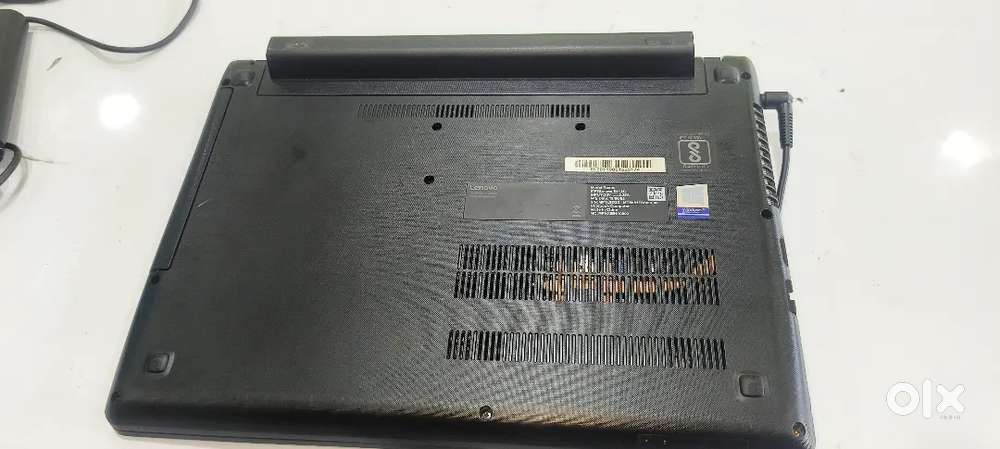 Lenovo E 41-25 laptop