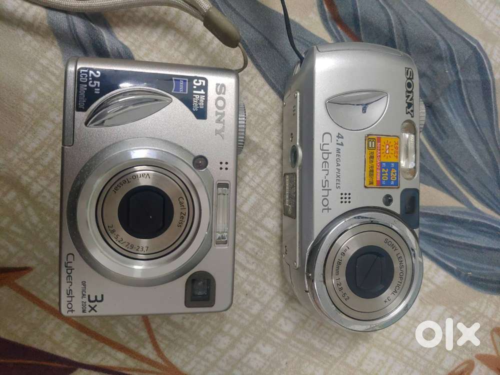 Sony cyber shot camera