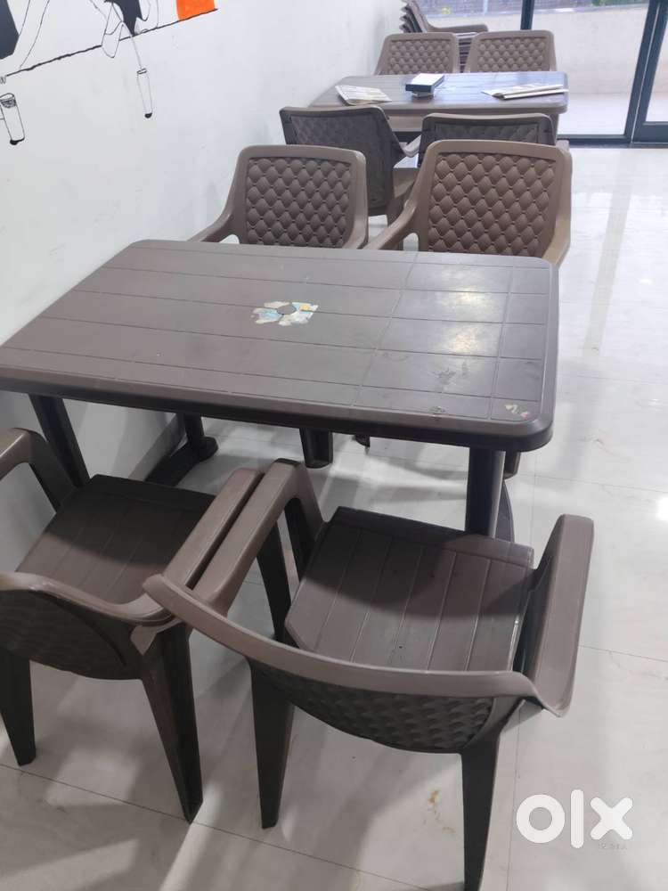 3 set outdoor dining