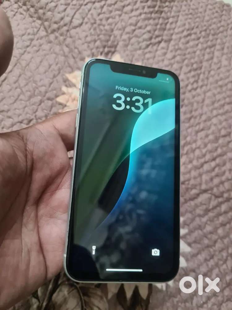 Iphone XR 64gb neat and clean