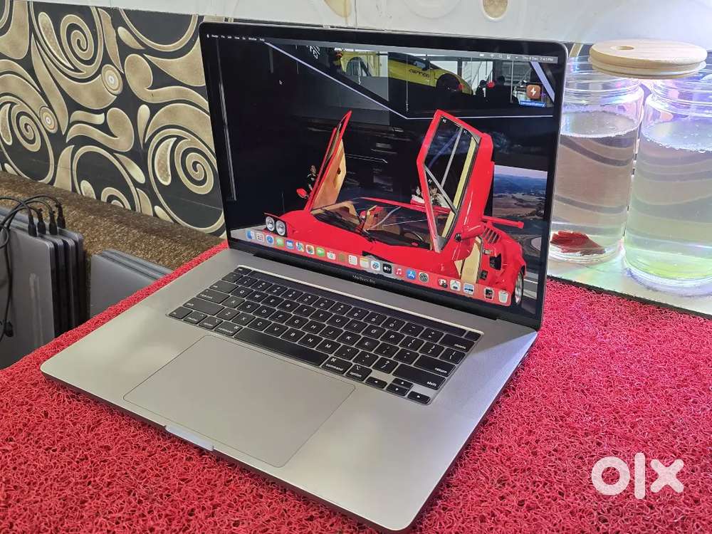 Apple Macbook Pro 2021 i7 16gb 512gb 5.5gb Graphics 16inch Retina