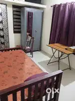 Paying guest for ladies