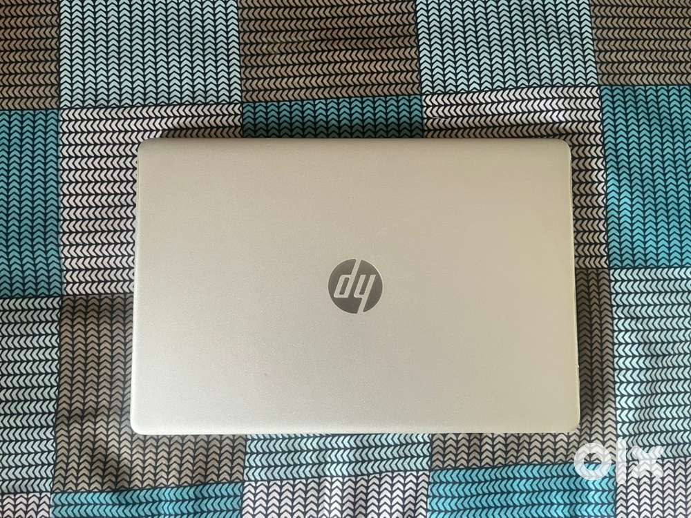 HP Ryzen 3  SSD  Like New  Very Low Use  No Scratches