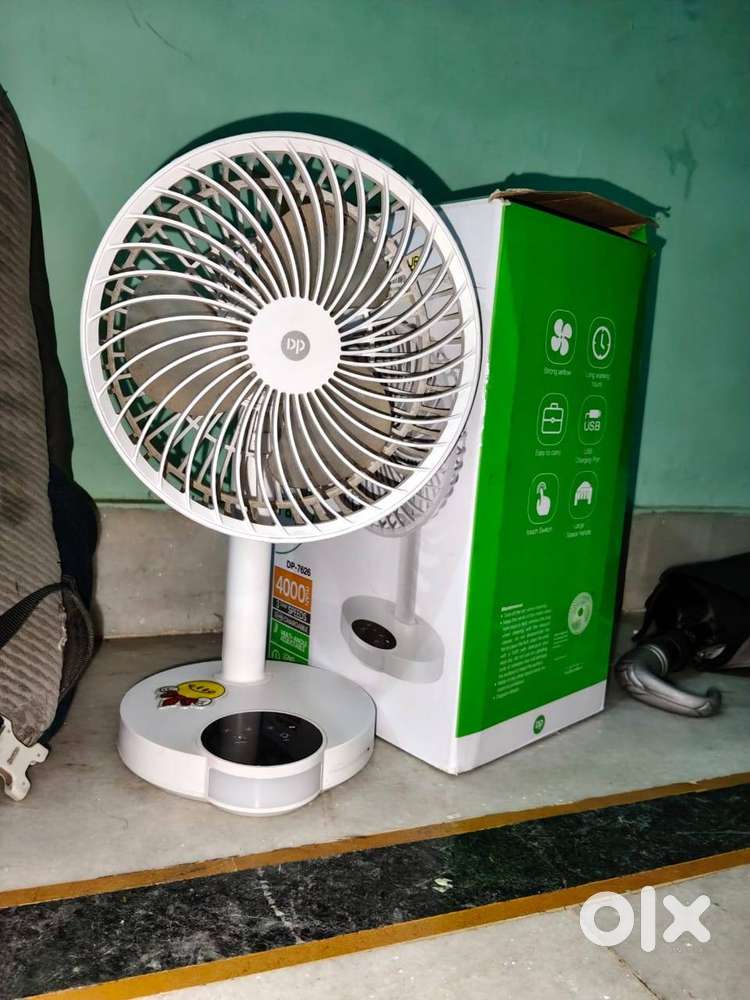 Portable Fan with Study Light – Rechargeable & Touch Control!