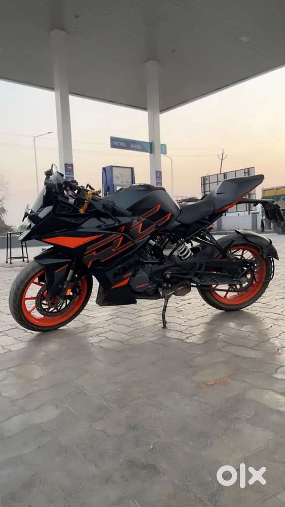 Second owner ,top condition