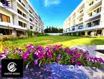 Park Facing 3 Bhk 152 Gaj Flat In Gated Society at Prime Location