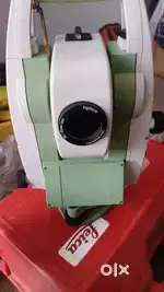 Leica total station ts02