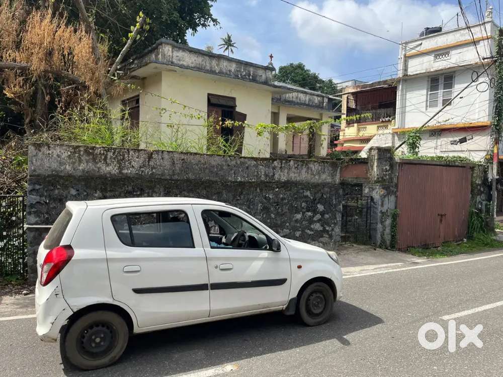 8.5 cent plot main road frontage mulavana jn pattom