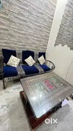 3 SEATER IRON SOFA SET WITH TABLE