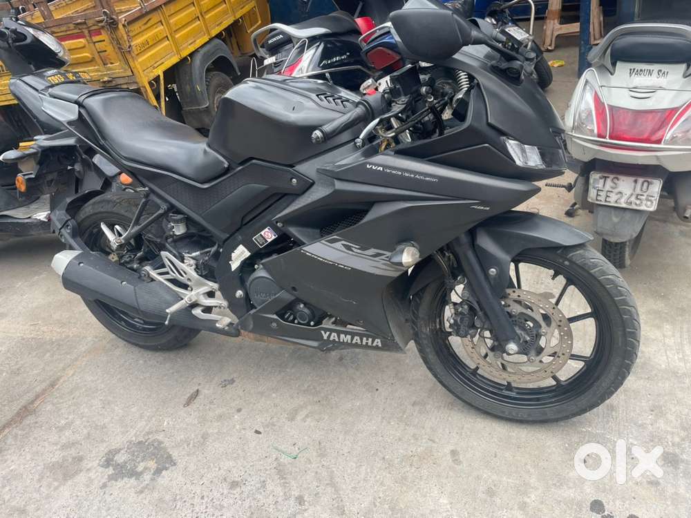 Yahama r15 matt grey 2022 model