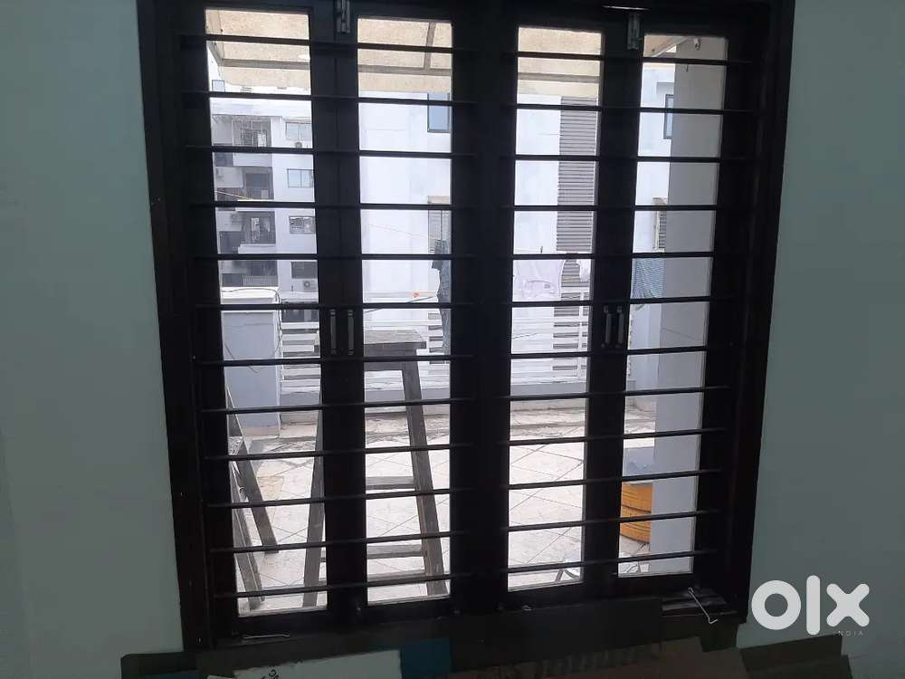 1ROOM with AC for rent (double sharing)at Nilamber circle