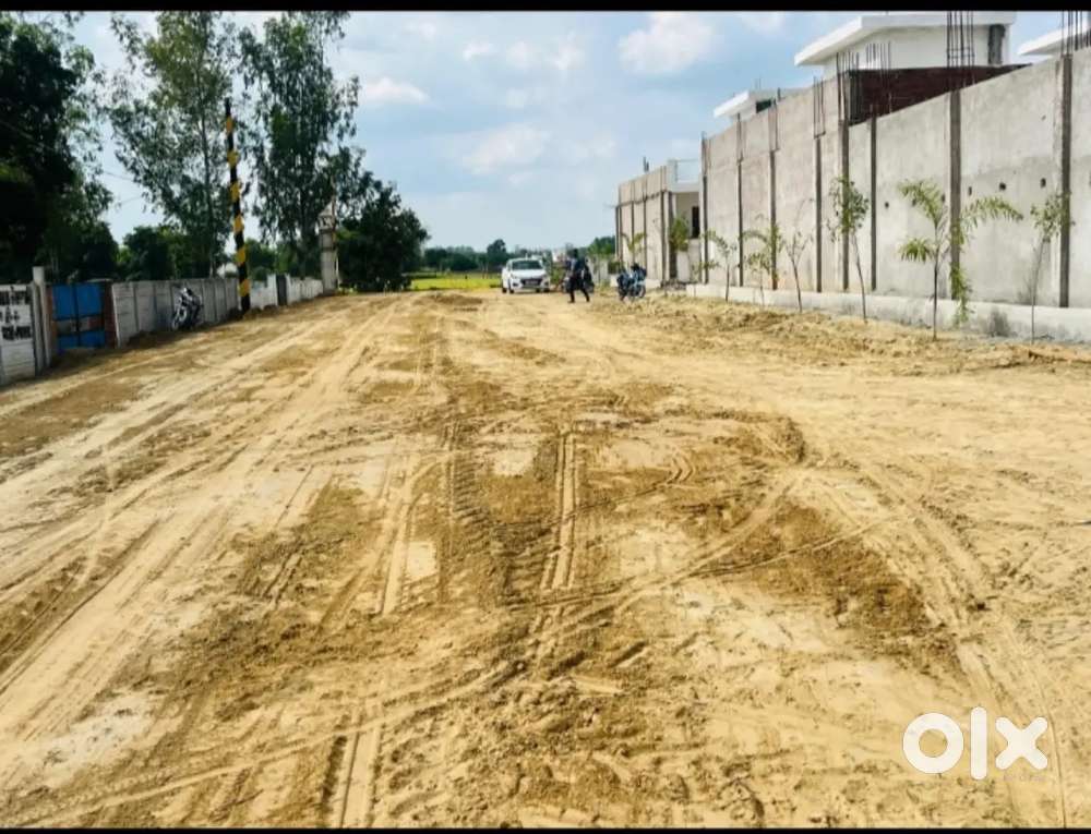 Ready to move plots at faizabad road