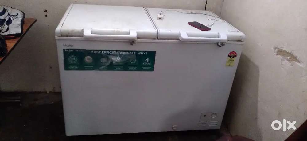 Deep fridge 6 month old good condition