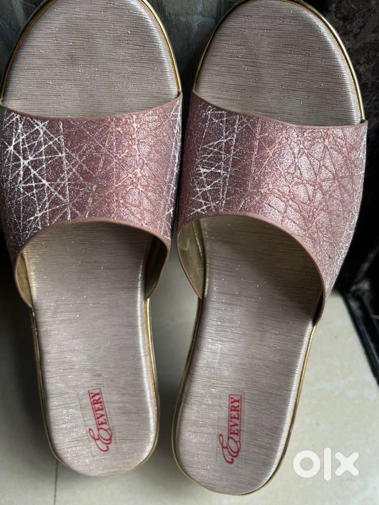Pink glitter platform heel