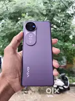 Vivo v40 mint condition  perple colour all original Bill bol charger