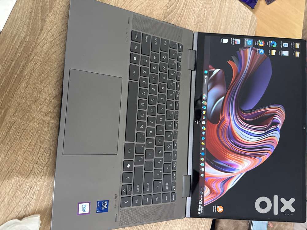 Hp intel core ultra 5 13th gen 16 GB RAM 512 GB