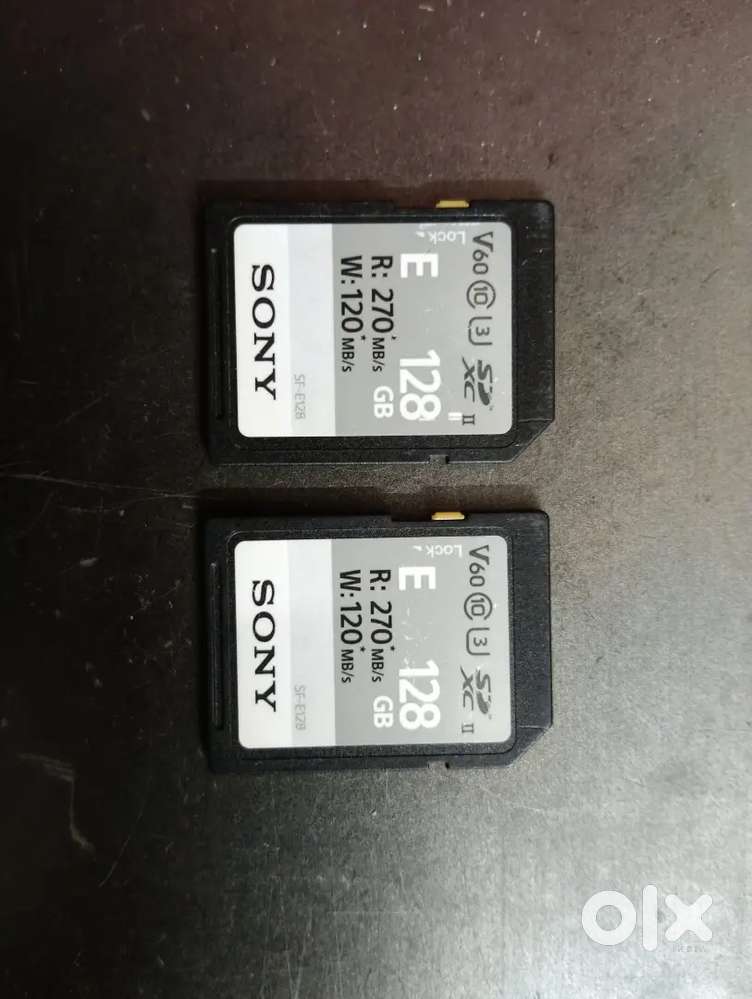 SONY SF-E128 GB x 2 SD CARD