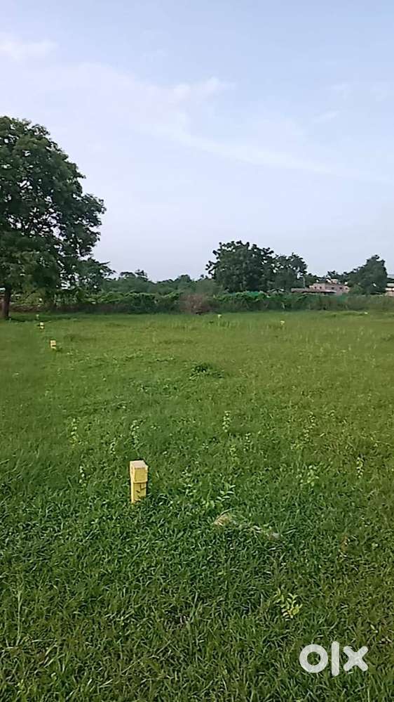100 గజాల ప్లాటు kanchikacherla area lo 4,20,000