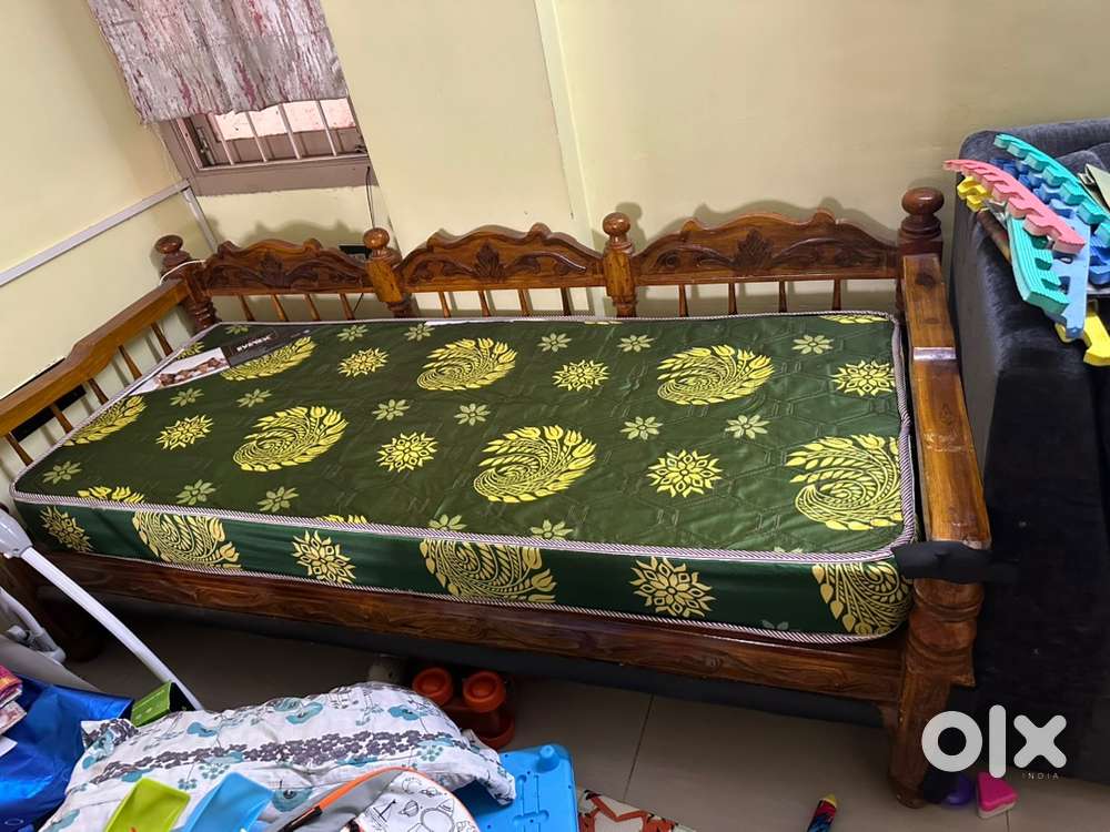 Diwan, takhat, single bed and dining table and chairs