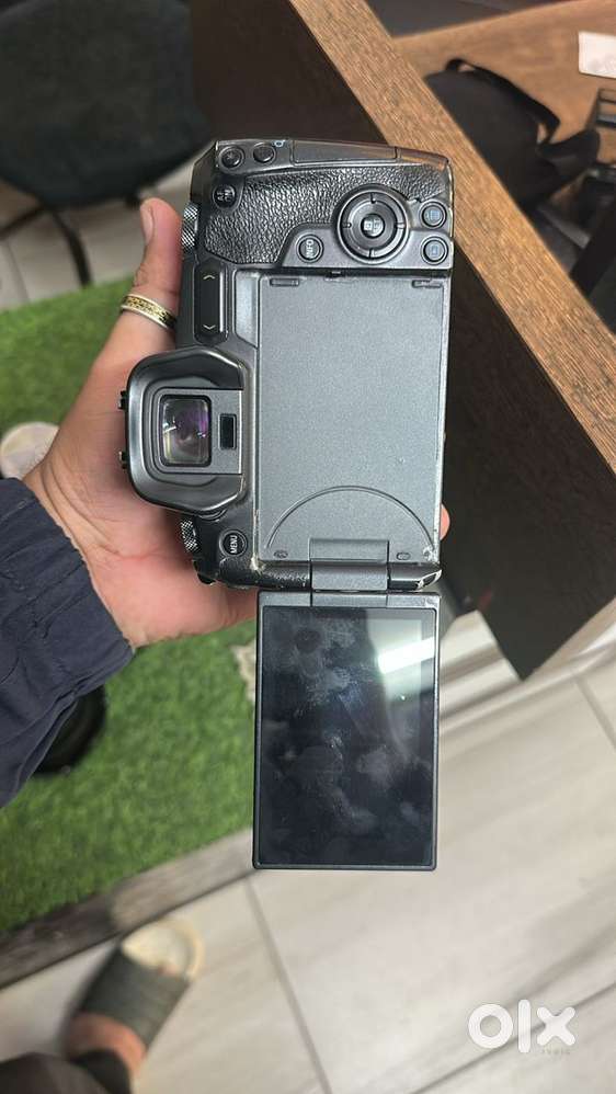 Canon R with mount + 50 mm+ 85mm+ 70-200