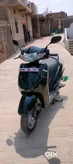 Gadi acchi condition mein hai